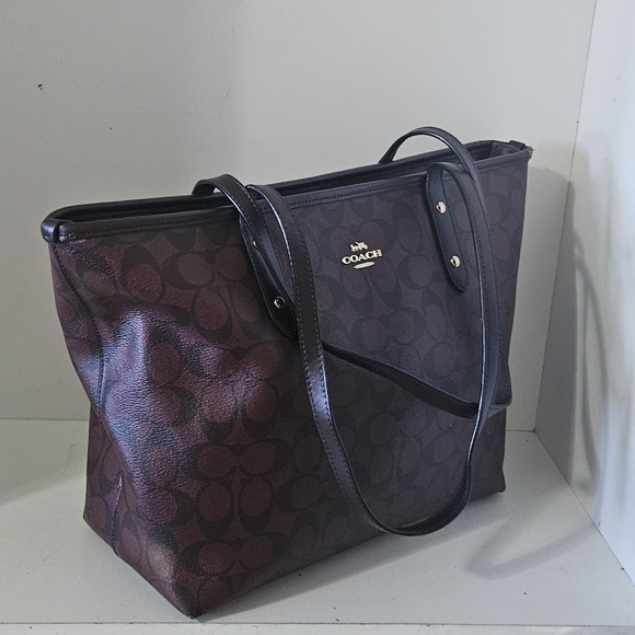 Coach Signature Coated Canvas Brown /Burgundy Leather tote bag - Picture 9 of 13